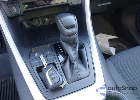 2021 Toyota Rav4 Le z USA, uszkodzony, nr VIN 2T3H1RFV5MC164905